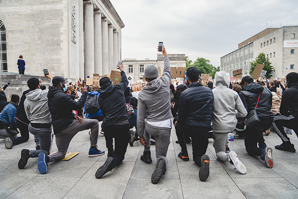 Kneel in support of George Floyd